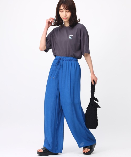AnNet（アネット）の「【楽ちんウエストゴム】まるでリネン レーヨン ワイドパンツ（その他パンツ・レディース・ブラック/ブルー/ピンク・4L/5L/3L）」の8枚目の写真