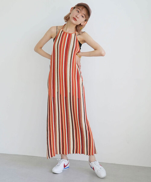 SLOBE citron.(スローブシトロン)の「SLOBE citron. マルチストライプ ホルターワンピース(ワンピース・レディース・オレンジ/サックスブルー・FREE)」の5枚目の写真