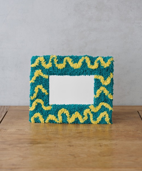 BIRTHDAY BAR（バースデイバー）の「タフティングミラー うねうね（ミラー・レディース・ブルー/グリーン・フリー）」の5枚目の写真