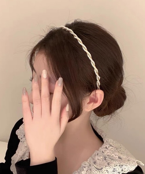 TONE SELECT GOODS(トーンセレクトグッズ)の「pur chouchou/パールカチューシャ P4096(カチューシャ・レディース・その他4/その他3/その他2/その他1/その他5/その他6・FREE)」の2枚目の写真