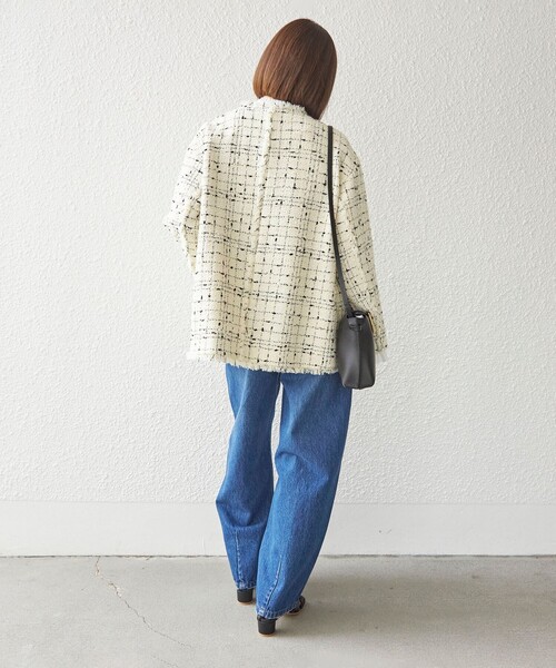 SHIPS（シップス）の「GIOLICA ツイード ジャケット ◇（ノーカラージャケット・レディース・ブラック/オフホワイト・38/36）」の11枚目の写真