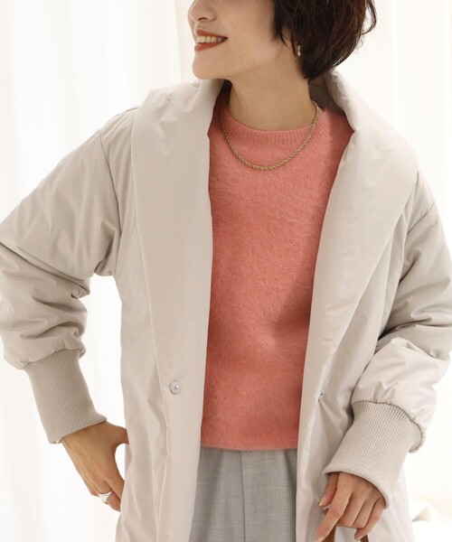 NOLLEY’S(ノーリーズ)の「ショールカラー中綿コート(その他アウター・レディース・グレイッシュベージュ/ダークネイビー・FREE)」の11枚目の写真