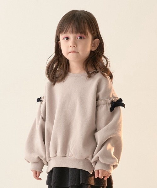 Lycee mine（リセマイン）の「【表コットン毛玉バイバイ裏起毛】アソートリボン付きガーリートップス（スウェット・キッズ・レッド系その他/グレイッシュベージュ/ベージュ/ピンク/ラベンダー/ミント/ブルーグレー/ブラック・120cm/110cm/140cm/150cm/100cm/130cm）」の4枚目の写真