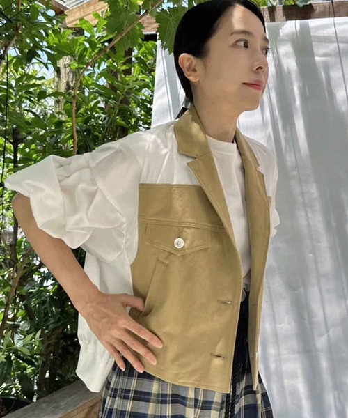 AVIE(アビィ)の「ディファレントファブリックジャケット(テーラードジャケット・レディース・ベージュ/ブラック・38)」の1枚目の写真