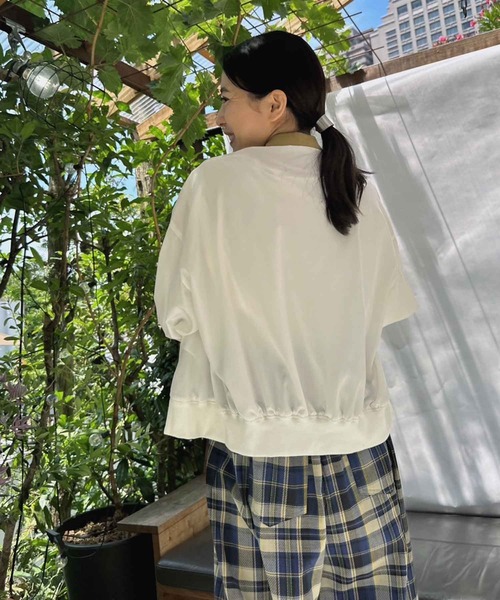 AVIE(アビィ)の「ディファレントファブリックジャケット(テーラードジャケット・レディース・ベージュ/ブラック・38)」の10枚目の写真