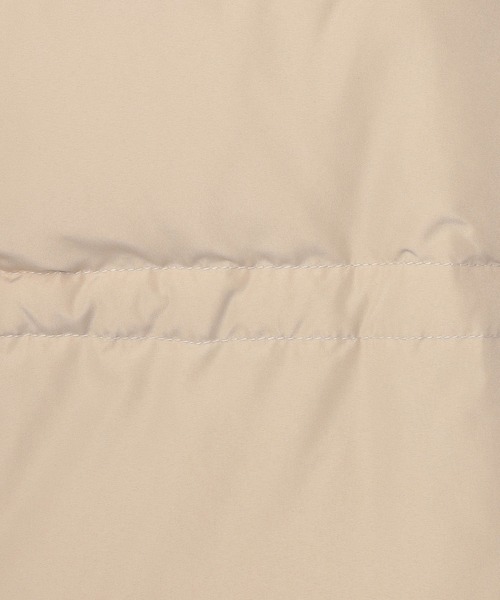 LAISSE PASSE（レッセパッセ）の「ショートダウンコート（ダウンジャケット/コート・レディース・ブラック/ベージュ・SMALL/MEDIUM）」の14枚目の写真