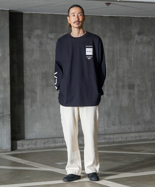 RVCA(ルーカ)の「RVCA メンズ UP STATE LS TEE ロングスリーブTシャツ/ルーカビッグサイズスクエアデザインブランドロゴロングスリーブカットソー(Tシャツ/カットソー・メンズ・ホワイト/ブラック/カーキ・MEDIUM/LARGE/X-LARGE/SMALL)」の13枚目の写真