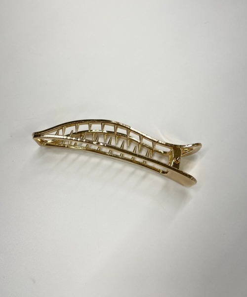 Omekashi(オメカシ)の「ウェーブヘアクリップ(ヘアゴム・レディース・ゴールド/シルバー・FREE/ONE SIZE)」の6枚目の写真