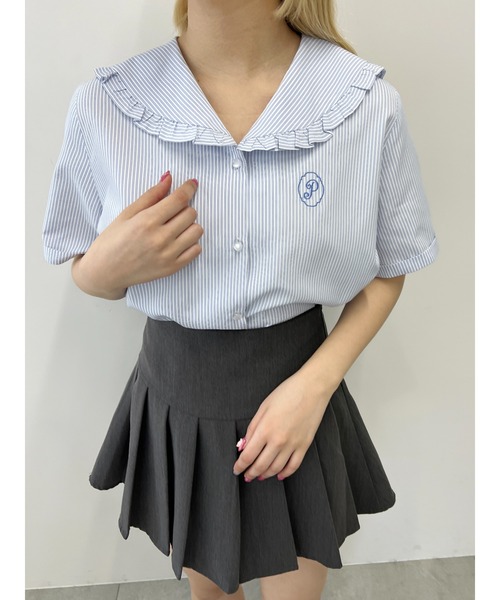 PHILLY(フィリー)の「【PHILLY】フリルセーラー半袖ブラウス(シャツ/ブラウス・レディース・ブルー/ブラック/ホワイト・FREE)」の4枚目の写真