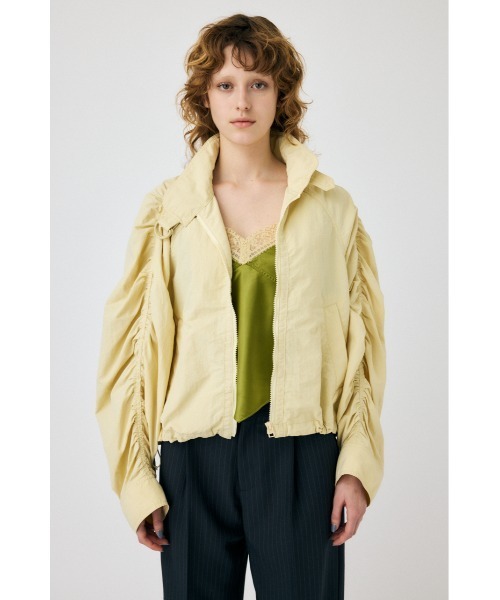 MOUSSY(マウジー)の「GATHER BALLOON ジャケット(ナイロンジャケット・レディース・ブラック/ライトイエロー/ライトグレー・FREE)」の6枚目の写真