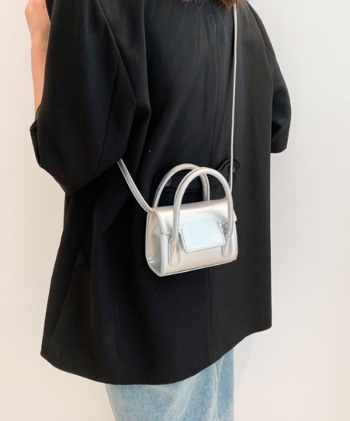 mebole（メボレ）の「2WAYカラーショルダーバッグ（ショルダーバッグ・レディース・イエロー/ホワイト/グリーン/ピンク/ブラック/シルバー・FREE）」の6枚目の写真