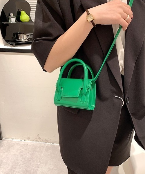 mebole（メボレ）の「2WAYカラーショルダーバッグ（ショルダーバッグ・レディース・イエロー/ホワイト/グリーン/ピンク/ブラック/シルバー・FREE）」の3枚目の写真