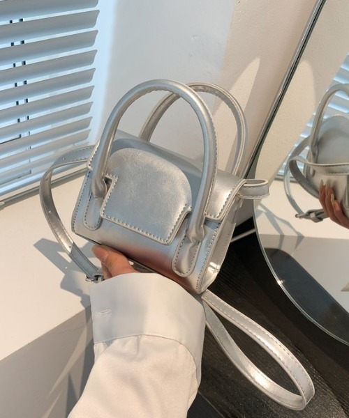 mebole（メボレ）の「2WAYカラーショルダーバッグ（ショルダーバッグ・レディース・イエロー/ホワイト/グリーン/ピンク/ブラック/シルバー・FREE）」の14枚目の写真