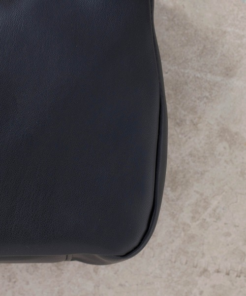 EFOLE（エフォル）の「Ribbon oneshoulder bag / リボン ワンショルダー バッグ（ショルダーバッグ・レディース・オフホワイト/ブラック・FREE）」の11枚目の写真