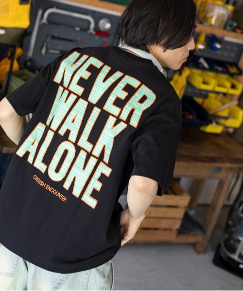 PBLIM（ページボーイリム）の「PBLIM/ボーダーロゴT（Tシャツ/カットソー・レディース・オフホワイト/パープル/ブラック/オレンジ/ブルー・LARGE/MEDIUM）」の3枚目の写真