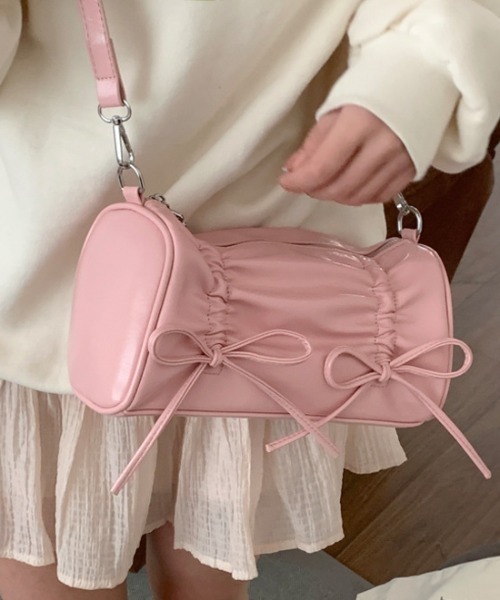 LAC-VERT(ラック・ヴェール)の「リボンギャザーショルダーバッグ(ショルダーバッグ・レディース・ブラック/シルバー/イエロー/ホワイト/ピンク・FREE)」の4枚目の写真