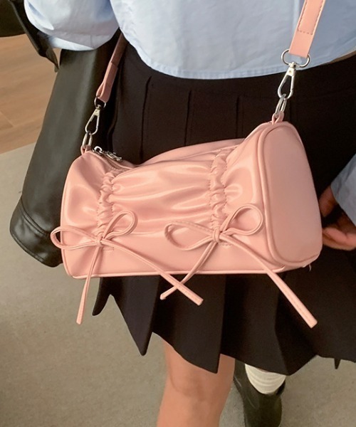 LAC-VERT(ラック・ヴェール)の「リボンギャザーショルダーバッグ(ショルダーバッグ・レディース・ブラック/シルバー/イエロー/ホワイト/ピンク・FREE)」の15枚目の写真