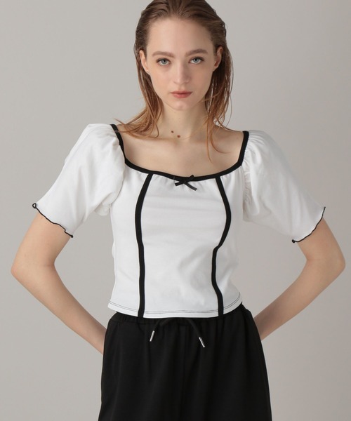 FOREVER 21(フォーエバー トゥエンティーワン)の「【2024SS】ミニリボンスクエアT(Tシャツ/カットソー・レディース・ブラック/オフホワイト/レオパード・FREE)」の2枚目の写真