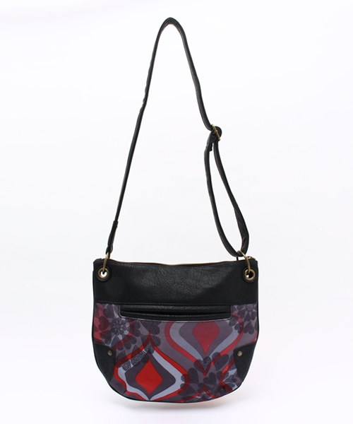 Desigual（デシグアル）の「「Desigual/デシグアル」カラフルポシェット（ショルダーバッグ・レディース・レッド・ONE SIZE）」の3枚目の写真