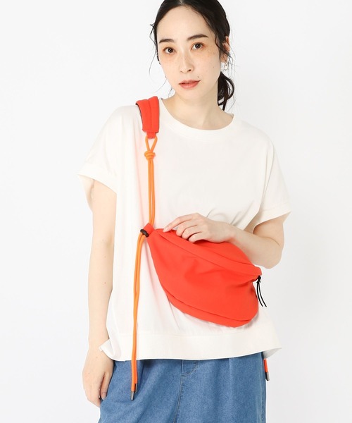 studio CLIP（スタディオクリップ）の「軽らくナイロンワンマイルショルダーバッグ（ショルダーバッグ・レディース・オレンジ/ベージュ/ブルー/ブラック・FREE）」の10枚目の写真