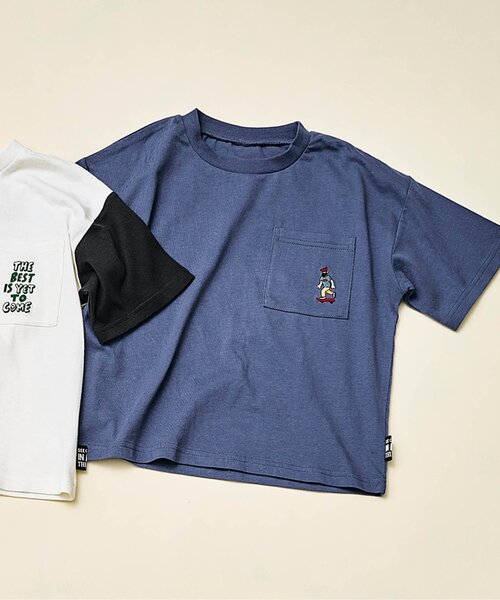 BREEZE(ブリーズ)の「【WEB限定】刺繍ワッペンTシャツ_80~150サイズ(Tシャツ/カットソー・キッズ・チャコール/グリーン/ブルー/オフホワイト・110/120/80/130/140/150/90/100)」の4枚目の写真