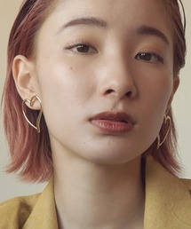 ワイド ハート ライン ピアス