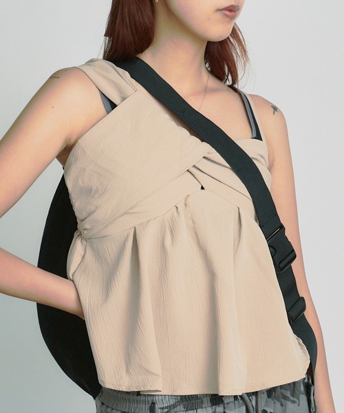 AO2(アオズ)の「Asymmetric design bustier / アシンメトリーデザインビスチェ(シャツ/ブラウス・レディース・ベージュ/ホワイト/ブラック/ホワイト系その他・FREE)」の18枚目の写真