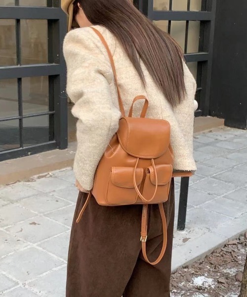 sakishimatokyo（サキシマトーキョー）の「フェイクレザー コンパクトリュック/バックパック/合皮（バックパック/リュック・レディース・ブラック/シルバー/ホワイト・FREE）」の9枚目の写真