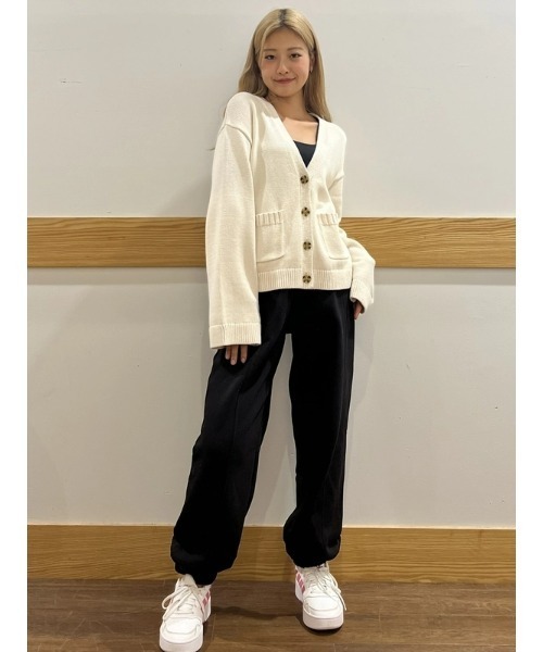 GAP（ギャップ）の「ポケット ニットカーディガン（カーディガン/ボレロ・レディース・ブラック/オリーブ/クリーム/ブラウン・S/XS/M/L/XXS/XL）」の14枚目の写真