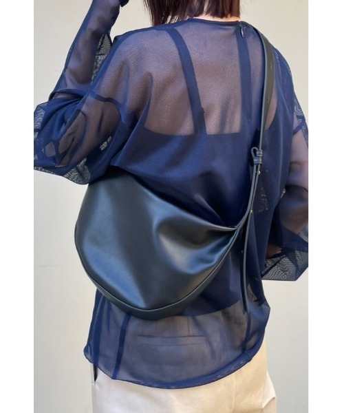 STYLEMIXER（スタイルミキサー）の「【ベストセラー】マンドリンミニショルダーバッグ（ショルダーバッグ・レディース・ブラック/ホワイト/シルバー・FREE）」の19枚目の写真