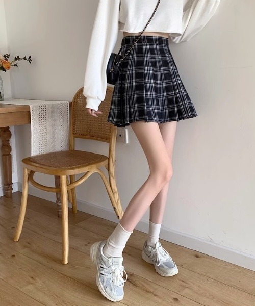 GEMEDA（ジェメダ）の「チェック柄ミニスカート（スカート・レディース・グレー/レッド・M/S）」の8枚目の写真