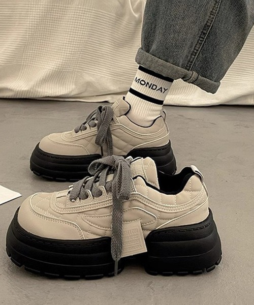 teatトントンミー セール】キルティング ボリューム 厚底 スニーカー（スニーカー