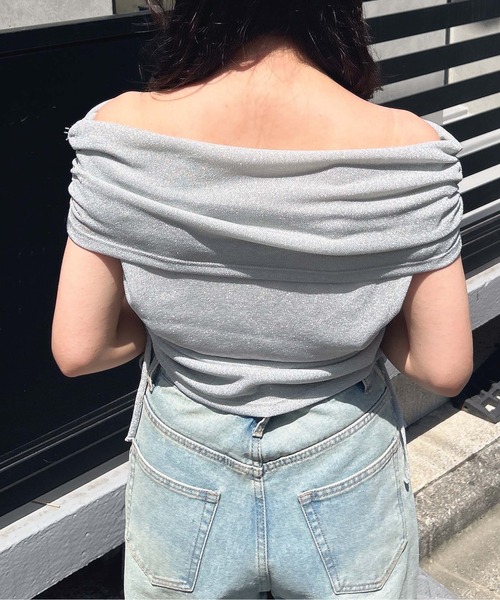 INGNI（イング）の「サイドギャザーオフショルラメトップス（Tシャツ/カットソー・レディース・シルバー系6/ブラック系その他6・M）」の13枚目の写真