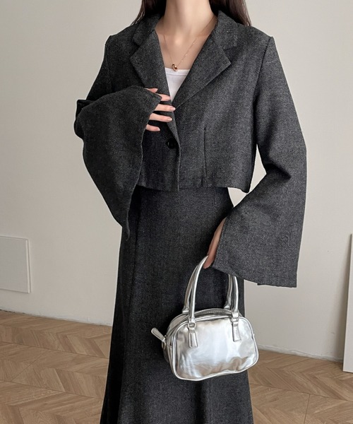 ABITOKYO（アビトーキョー）の「ツーイド袖スリットショート丈テーラージャケット＆マーメイドスカートセットアップ（セットアップ・レディース・ブラック/ブラウン系その他/レッド系その他/ブラウン/カーキ/ベージュ・S/M）」の10枚目の写真