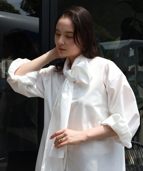 ENC（エンク）の「broadcloth ribbon shirt / ブロードボウタイシャツ 