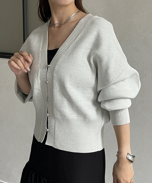 Thevon（ゼボン）の「ラメスポンジショートカーディガン（カーディガン/ボレロ・レディース・アイボリー/チャコールグレー/グレー・FREE）」の7枚目の写真