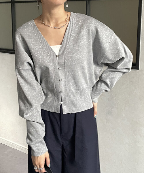 Thevon（ゼボン）の「ラメスポンジショートカーディガン（カーディガン/ボレロ・レディース・アイボリー/チャコールグレー/グレー・FREE）」の12枚目の写真