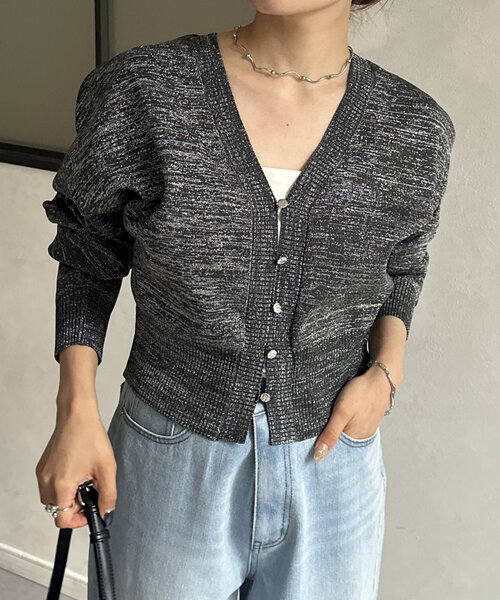 Thevon（ゼボン）の「ラメスポンジショートカーディガン（カーディガン/ボレロ・レディース・アイボリー/チャコールグレー/グレー・FREE）」の21枚目の写真