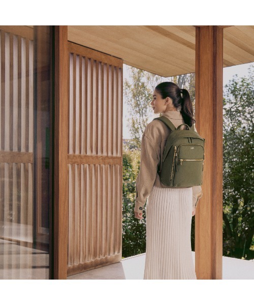 TUMI VOYAGEUR ホールジー バックパック レディース 軽量 PC収納 TUMI VOYAGEUR ホールジー バックパック レディース 軽量 PC収納