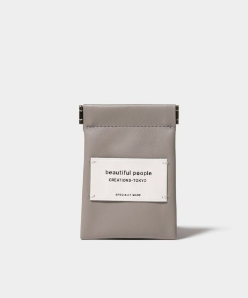 beautiful people（ビューティフルピープル）の「color leather      small case（財布・レディース・ライトグレー/チャコールグレー/オフホワイト/ブルーグレー/ライトグリーン/ブラック・FREE）」の4枚目の写真