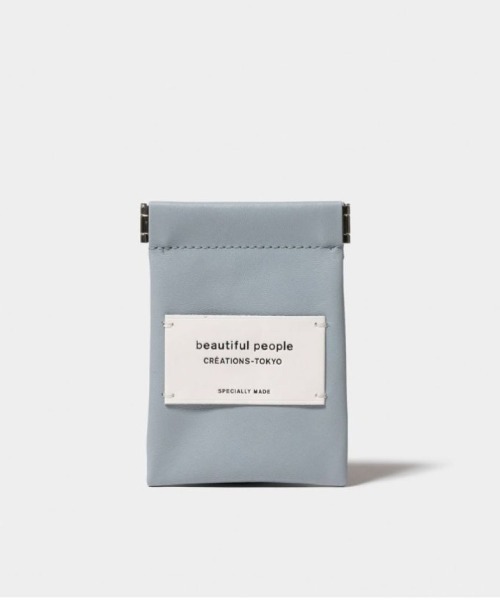 beautiful people（ビューティフルピープル）の「color leather      small case（財布・レディース・ライトグレー/チャコールグレー/オフホワイト/ブルーグレー/ライトグリーン/ブラック・FREE）」の5枚目の写真