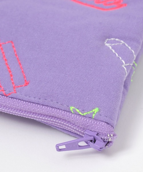 BAYFLOW（ベイフロー）の「BFキルトネオンPCケース25×35（PC・タブレットケース・レディース・ブラック/パープル・0）」の10枚目の写真