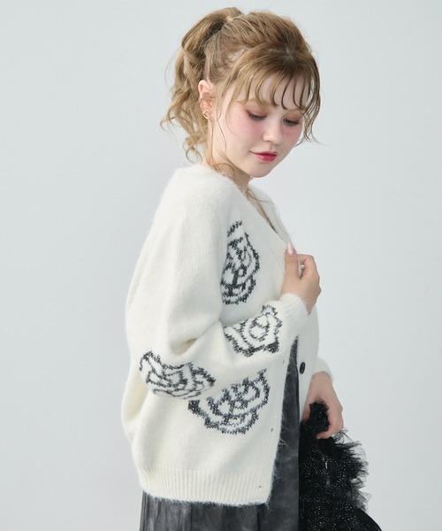 TITTY&CO.（ティティーアンドコー）の「フラワー刺繍モヘアタッチ