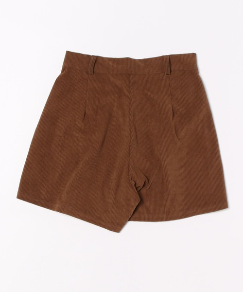 Pittok(ピットク)の「タックプリーツ コーディロイ ショートパンツ(その他パンツ・レディース・モカ/ブラック/ブラウン・MEDIUM)」の18枚目の写真