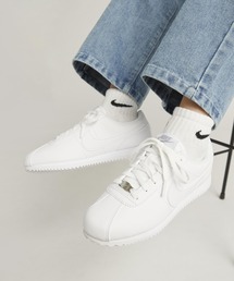 NIKE（ナイキ）の「《親子コーデ対応商品》ナイキ コルテッツ ジュニアシューズ / Nike Cortez Big Kids' Shoes DM0950-107 White（スニーカー・キッズ）」