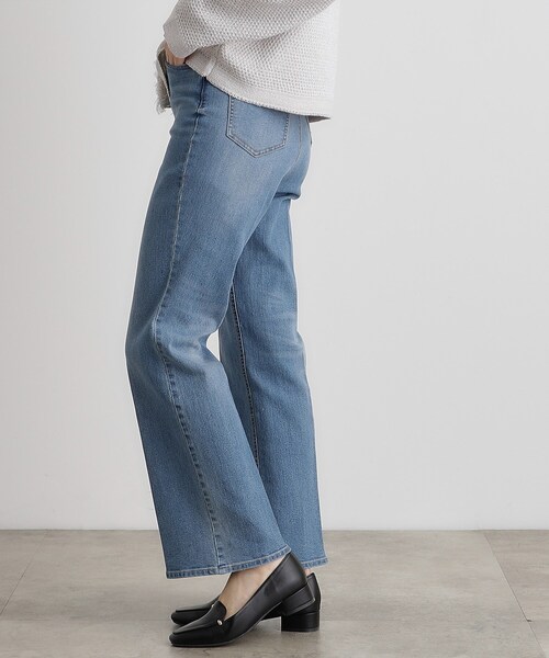 grove（グローブ）の「センタープレス入りソフトフレアーデニムパンツ（デニムパンツ・レディース・ネイビー/ブルー系その他/ブルー・03/02/01/04/05）」の14枚目の写真