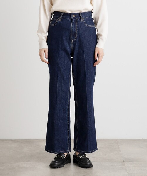 grove（グローブ）の「センタープレス入りソフトフレアーデニムパンツ（デニムパンツ・レディース・ネイビー/ブルー系その他/ブルー・03/02/01/04/05）」の18枚目の写真