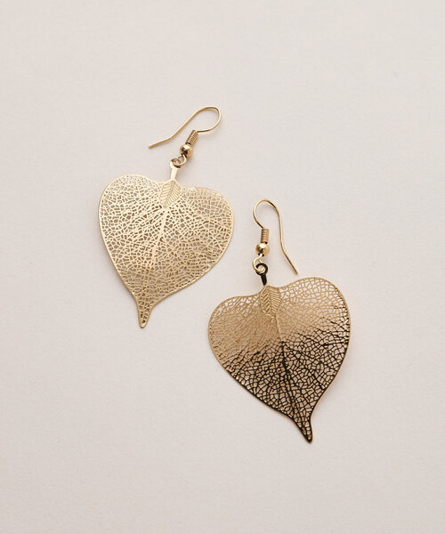 LIVETART（リヴェタート）の「《LIVETART》リーフピアス（ピアス（両耳用）・レディース・シルバー/ゴールド・FREE）」の2枚目の写真