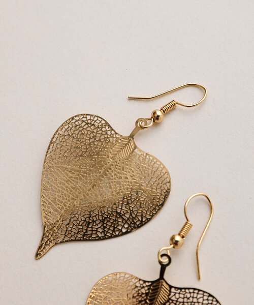 LIVETART（リヴェタート）の「《LIVETART》リーフピアス（ピアス（両耳用）・レディース・シルバー/ゴールド・FREE）」の6枚目の写真
