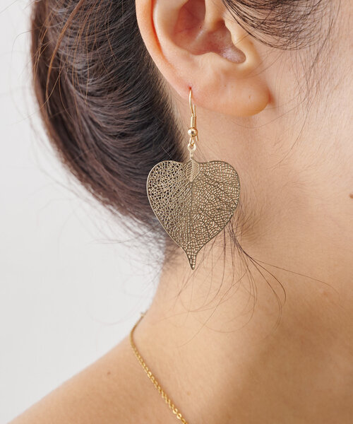 LIVETART（リヴェタート）の「《LIVETART》リーフピアス（ピアス（両耳用）・レディース・シルバー/ゴールド・FREE）」の3枚目の写真